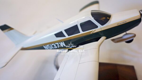 Model of Piper PA-28 Cherokee with detailed craftsmanship.